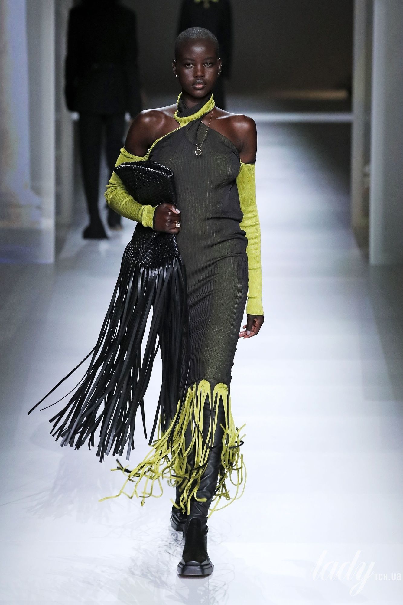 Коллекция Bottega Veneta прет-а-порте сезона осень-зима 2020-2021_8