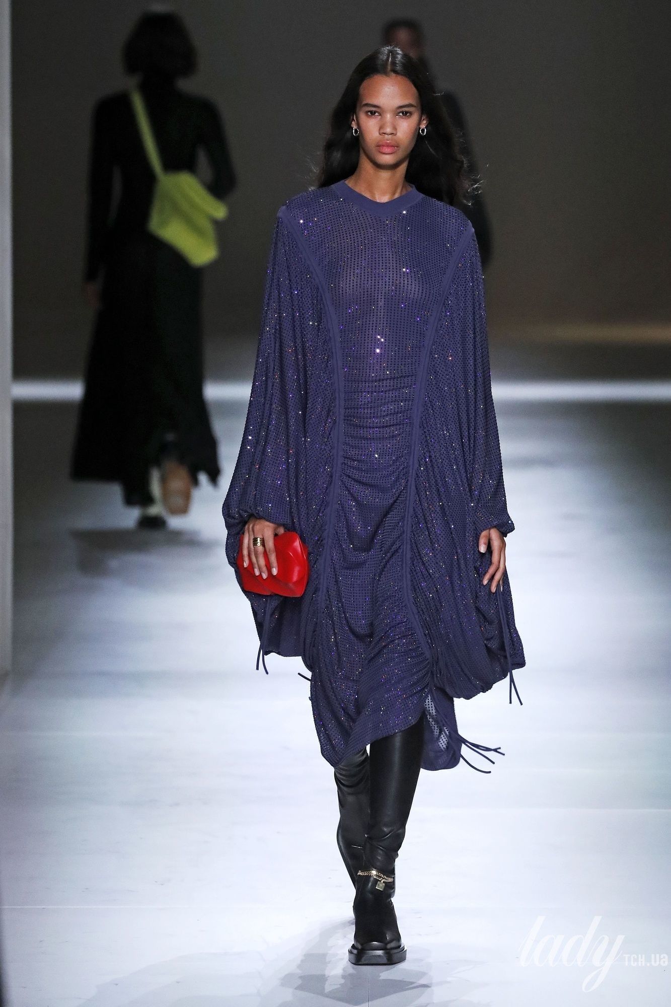 Коллекция Bottega Veneta прет-а-порте сезона осень-зима 2020-2021_27