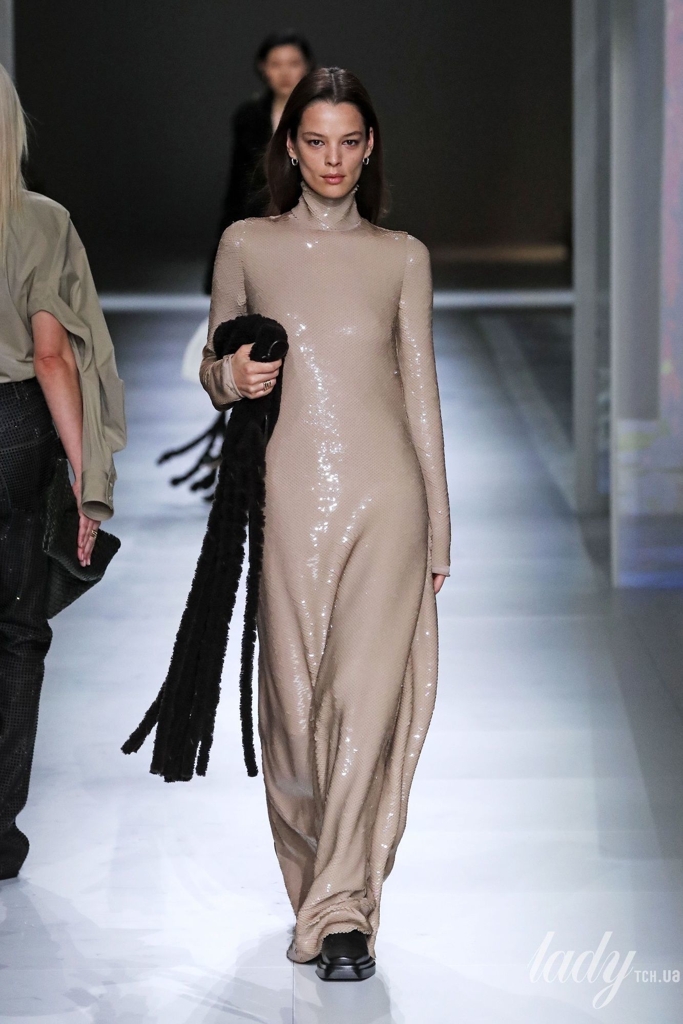 Коллекция Bottega Veneta прет-а-порте сезона осень-зима 2020-2021_44