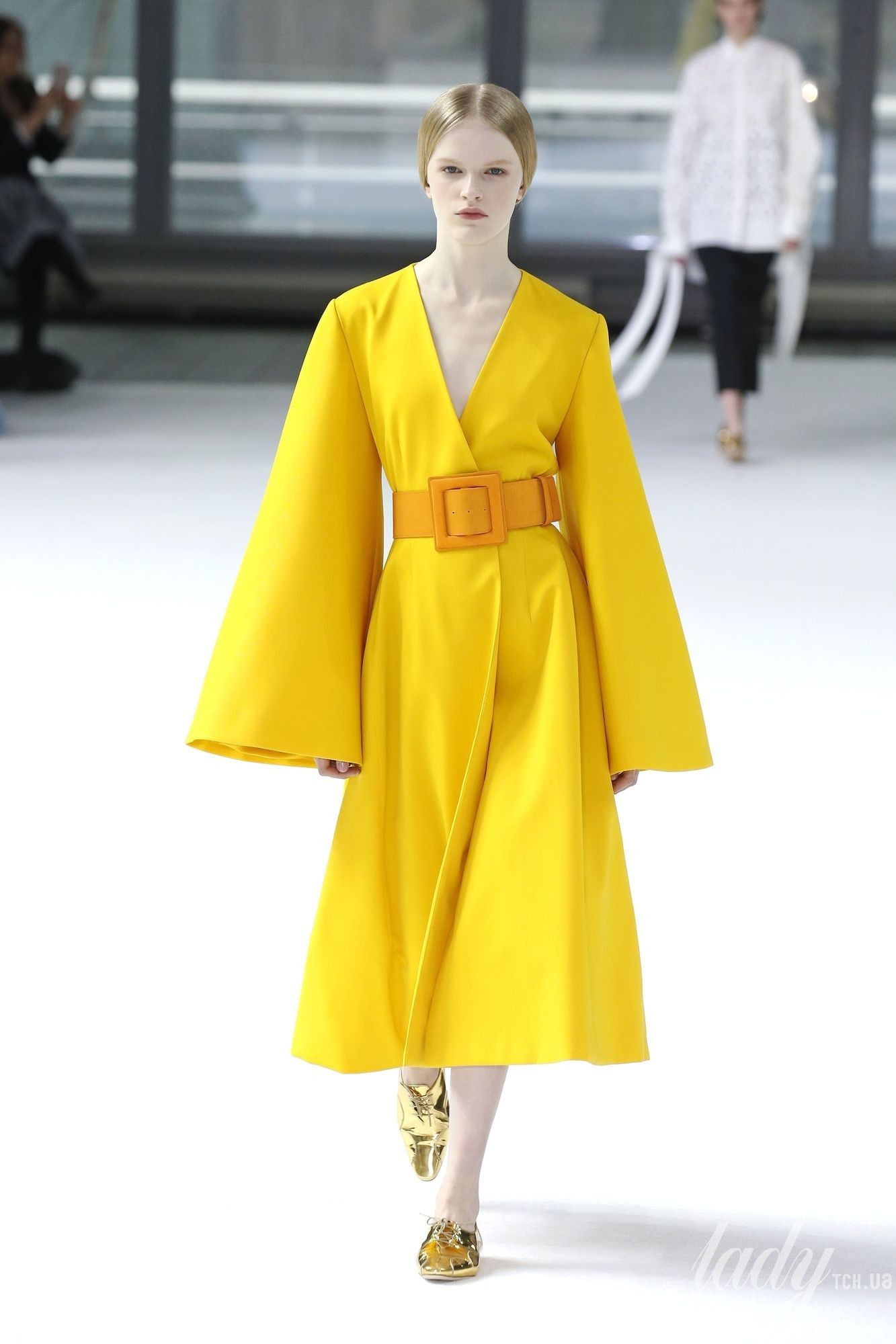 Коллекция Carolina Herrera прет-а-порте сезона осень-зима 2020-2021_7