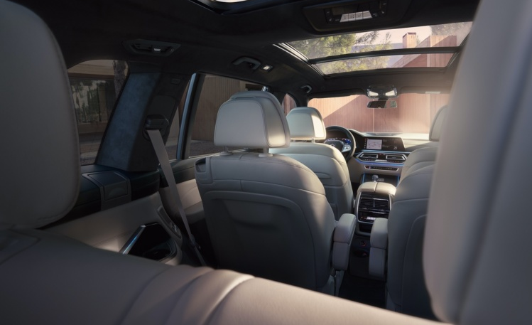 BMW X7, салон