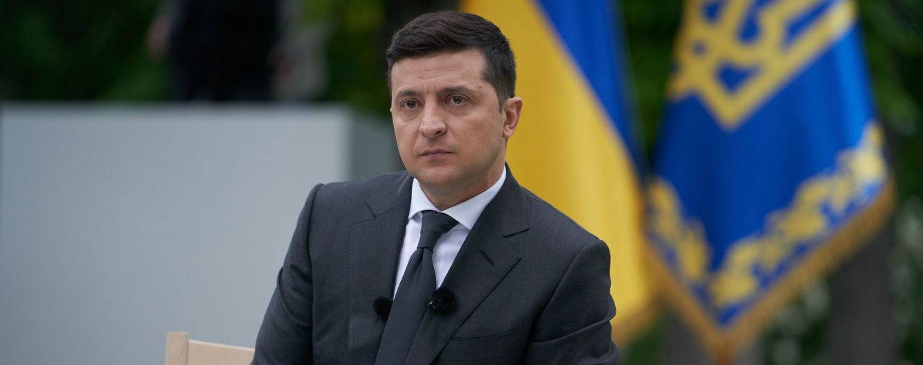 Зеленський назвав "нахабством" стеження журналістів за його кортежем