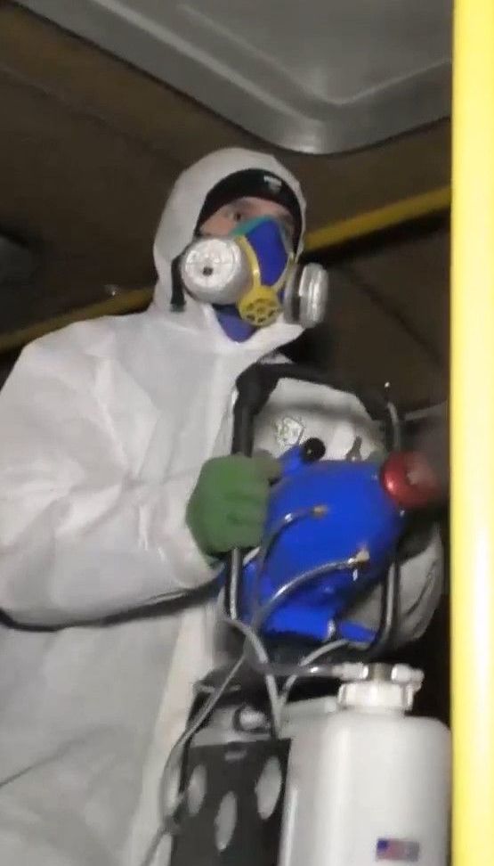 В Черкассах местный предприниматель за свой счет дезинфицирует общественный транспорт