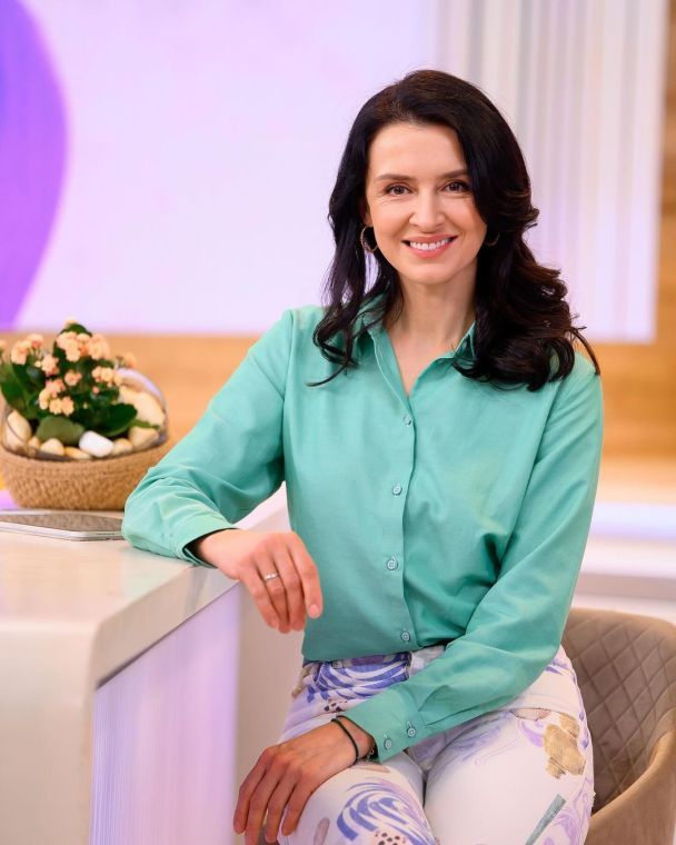 Валентина Хамайко показала 15-летнюю дочь-выпускницу и заговорила о ее учебе в университете