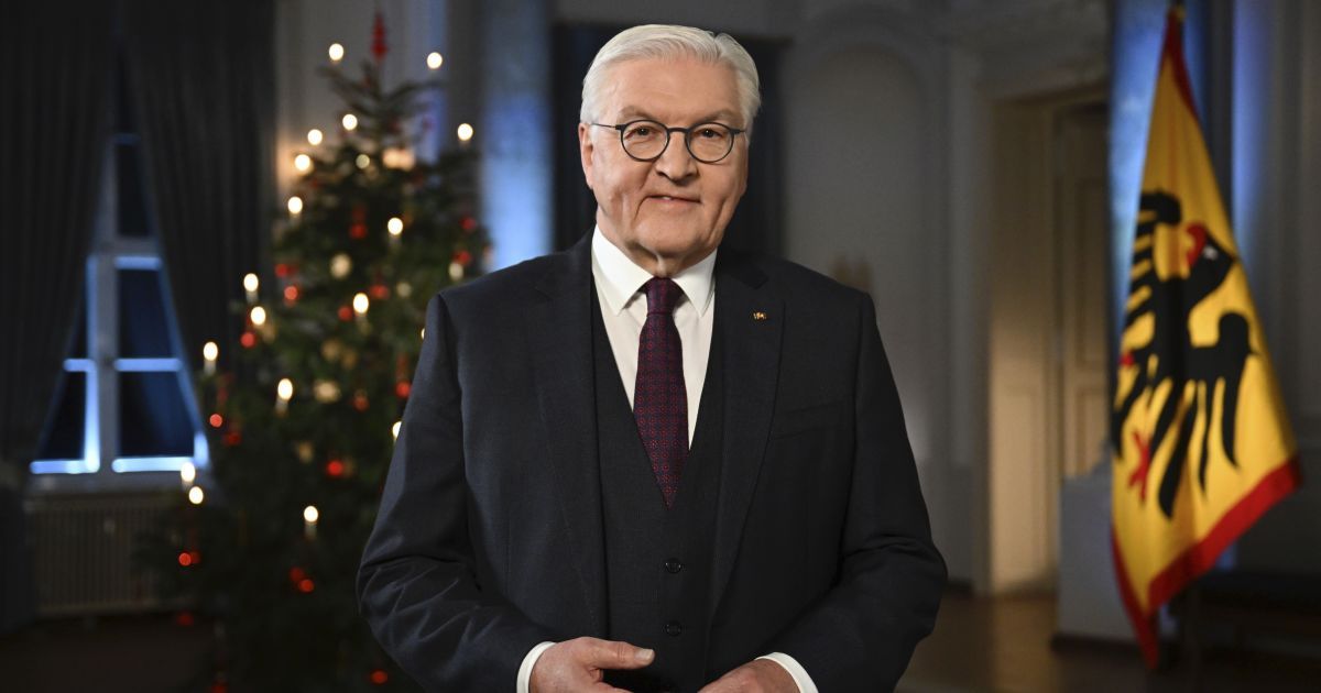 "Найбільше бажання, щоб знову настав мир": Штайнмаєр згадав у різдвяному зверненні Україну