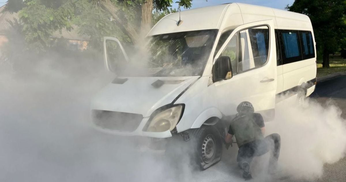 An enemy UAV hit a passenger bus. / Photo: Serhiy Lysak, Head of the Dnipropetrovsk Regional Military Administration