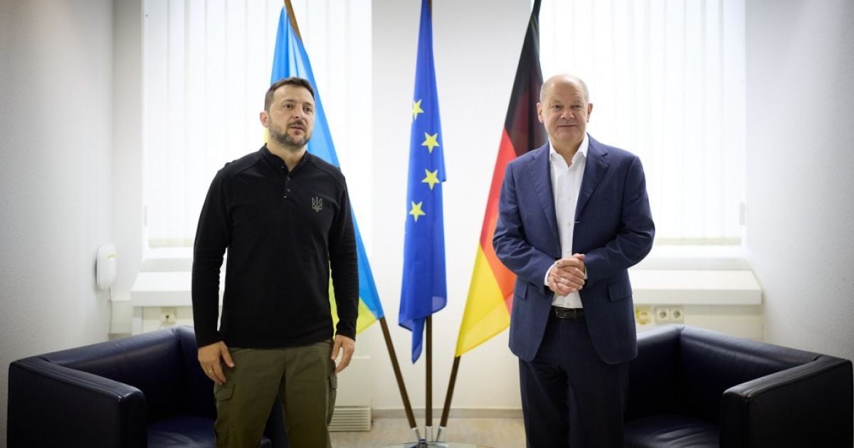 Президент Украины Владимир Зеленский и канцлер ФРГ Олаф Шольц
