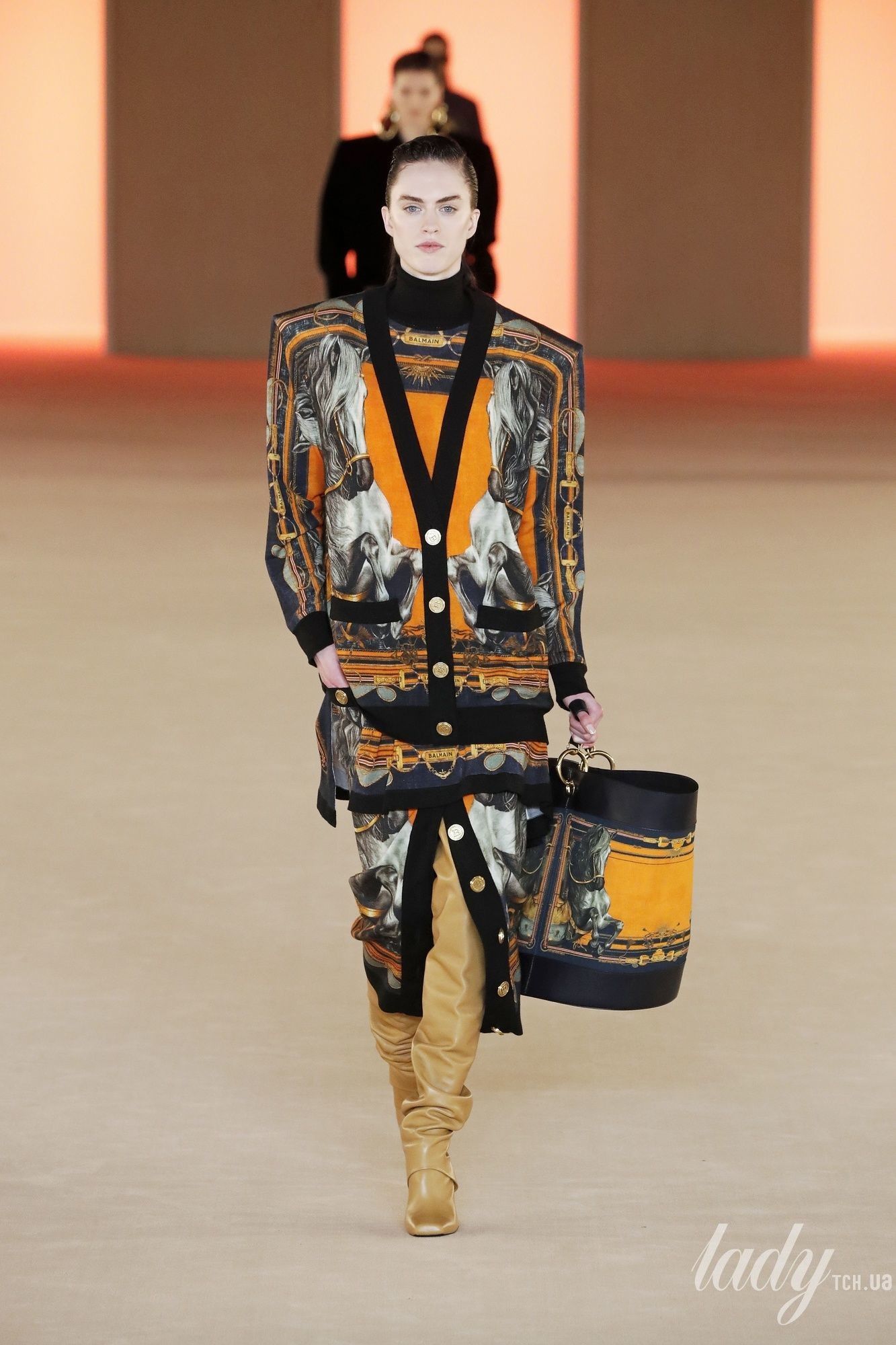 Коллекция Balmain прет-а-порте сезона осень-зима 2020-2021_26