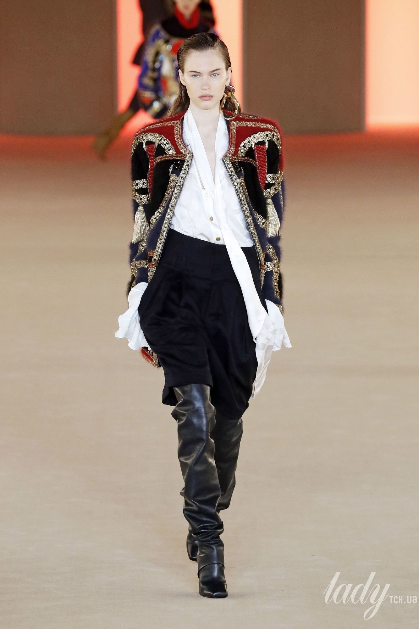 Коллекция Balmain прет-а-порте сезона осень-зима 2020-2021_34