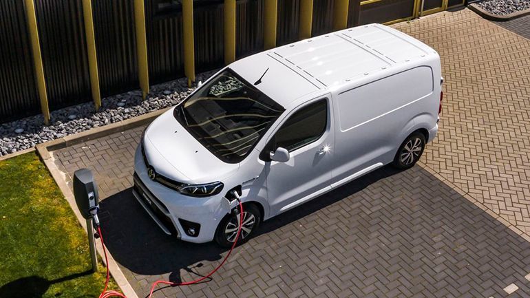 Toyota proace