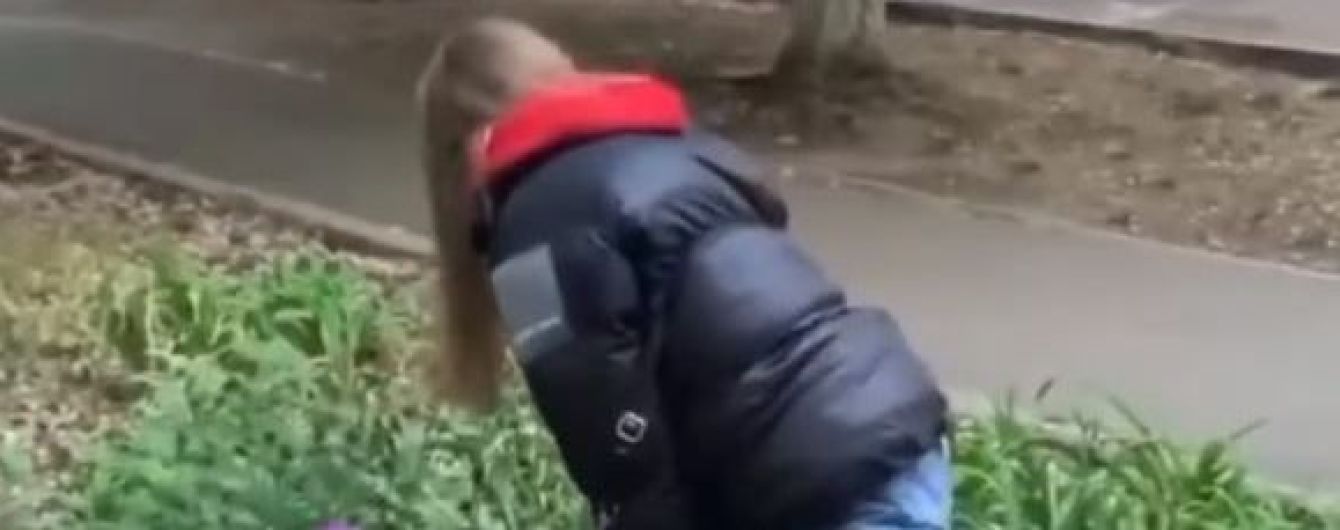 У Чорноморську підлітки познущалися з дівчинки з інвалідністю: мати постраждалої не хотіла писати заяву