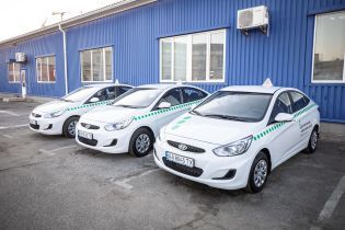 Сервісні центри МВС відновили іспити на водійські права