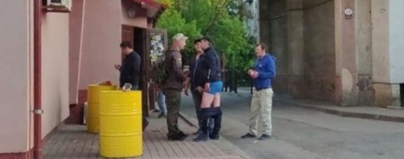 На Прикарпатті п’яна компанія жорстоко побила ветерана АТО через зауваження