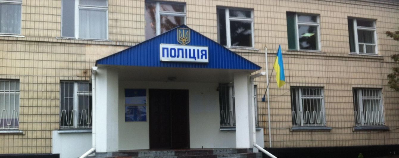 Бил ногами, обжигал зажигалкой, угрожал сжечь волосы: изнасилованная в Кагарлыке девушка о пытках копов