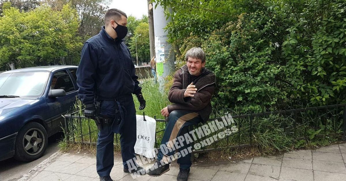 В Днепре посреди дня мужчина приставал к 12-летнему ребенку