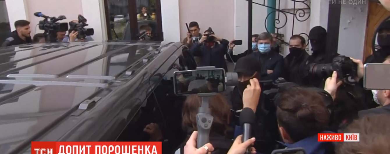 У ДБР прокоментували "штурм" музею, де проходила виставка творів із колекції Порошенка