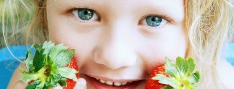 Полуниця в дитячому раціоні: думки фахівців