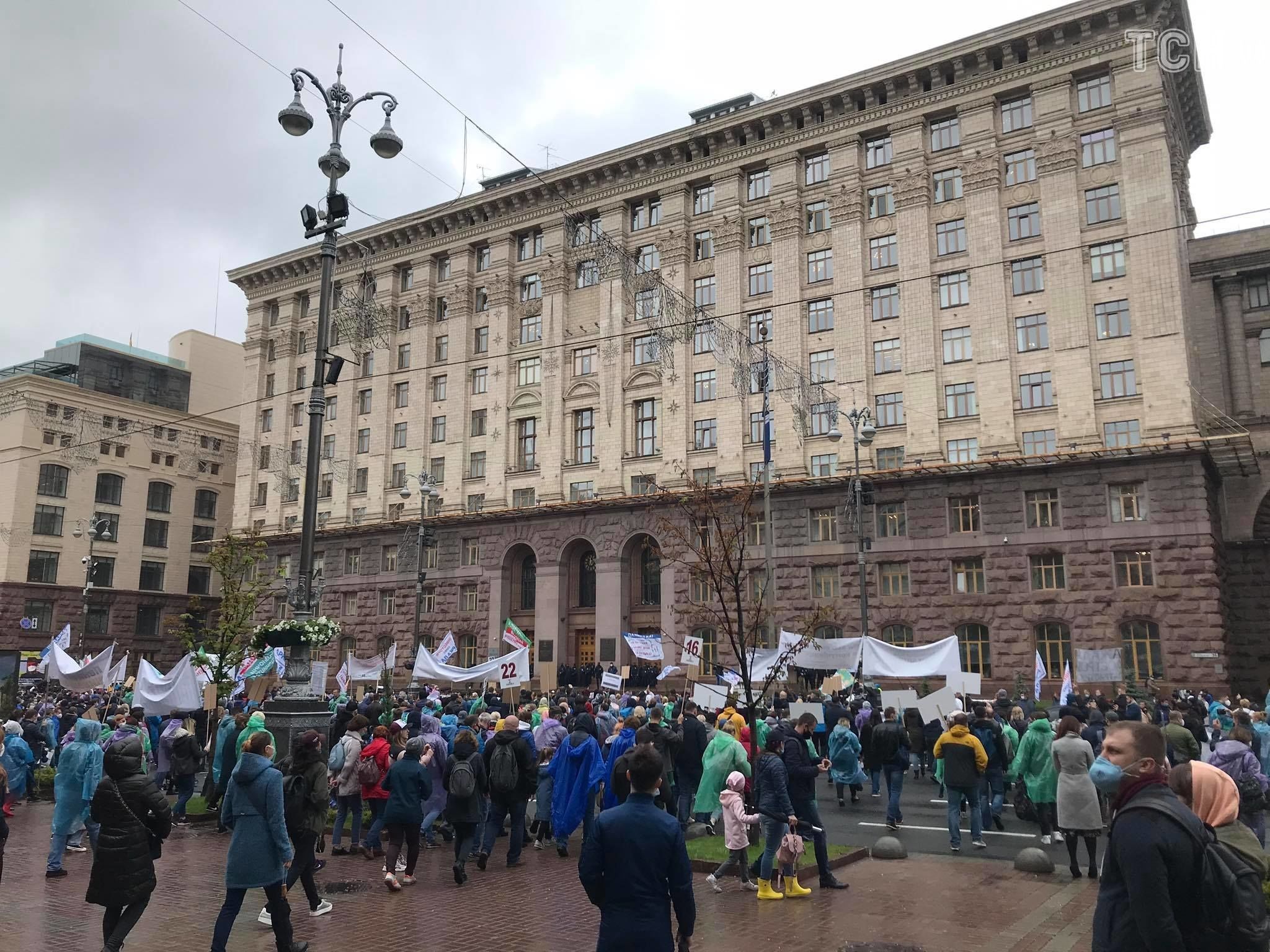 Хрещатик перекрили, Аркада_3