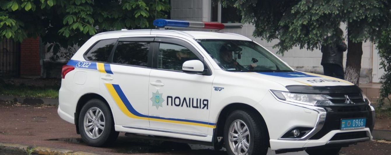 В Одессе произошла драка со стрельбой, из-за припаркованного авто: досталось полицейскому