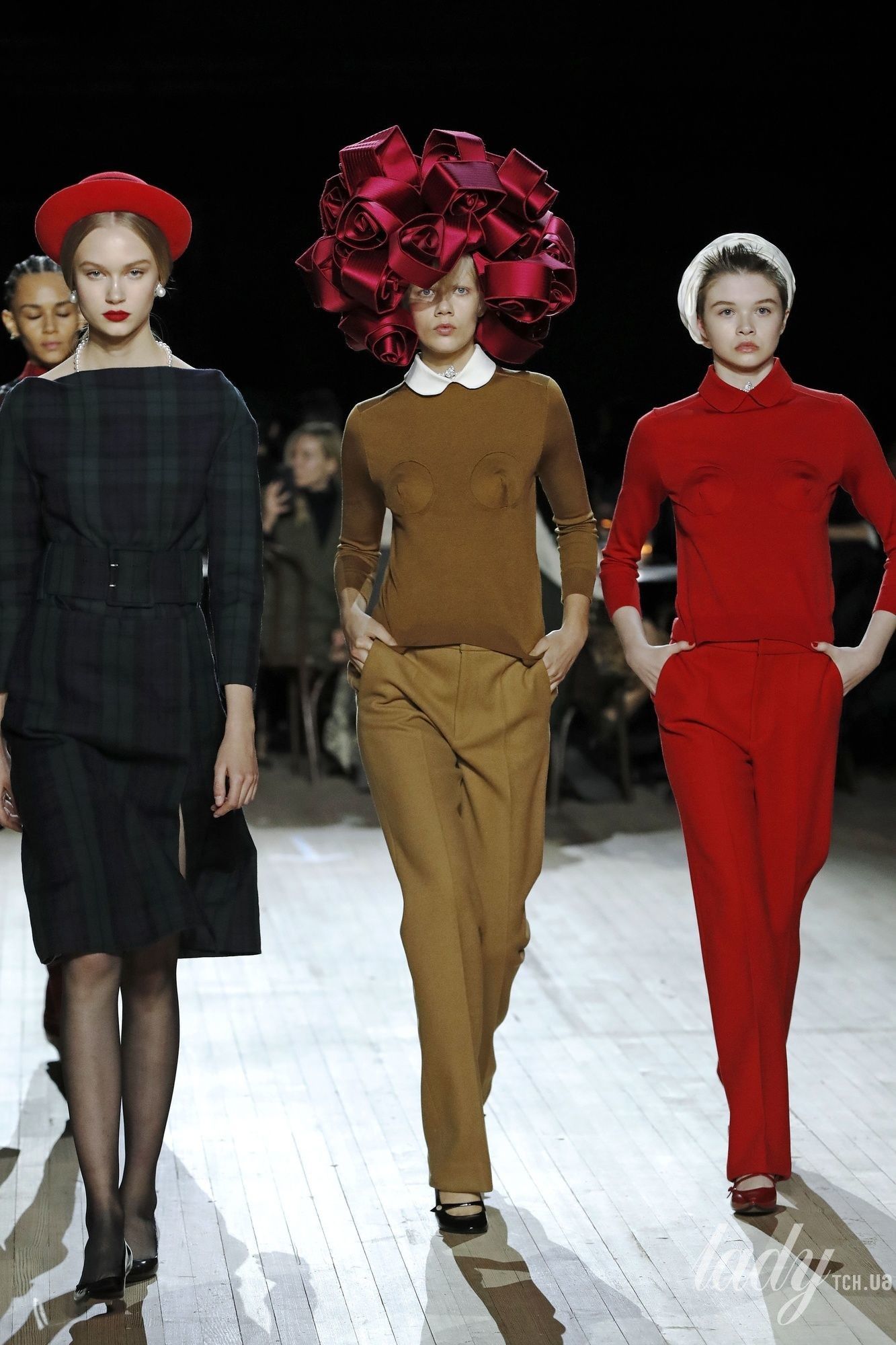Коллекция Marc Jacobs прет-а-порте сезона осень-зима 2020-2021_29