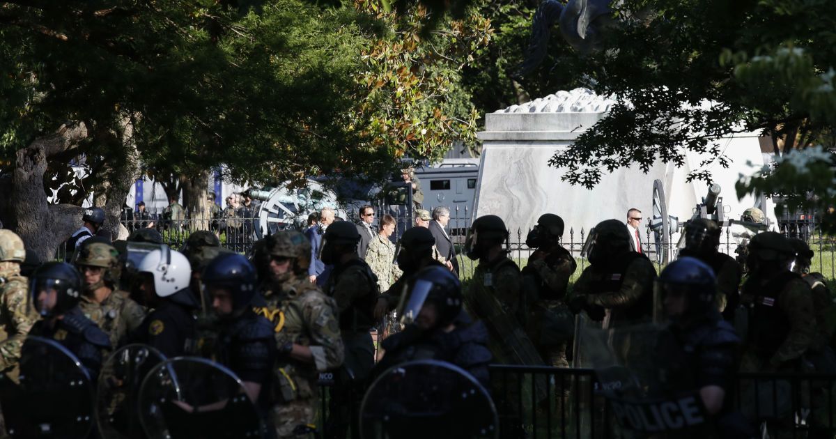 У США сотні військових заразилися коронавірусом: що сталося