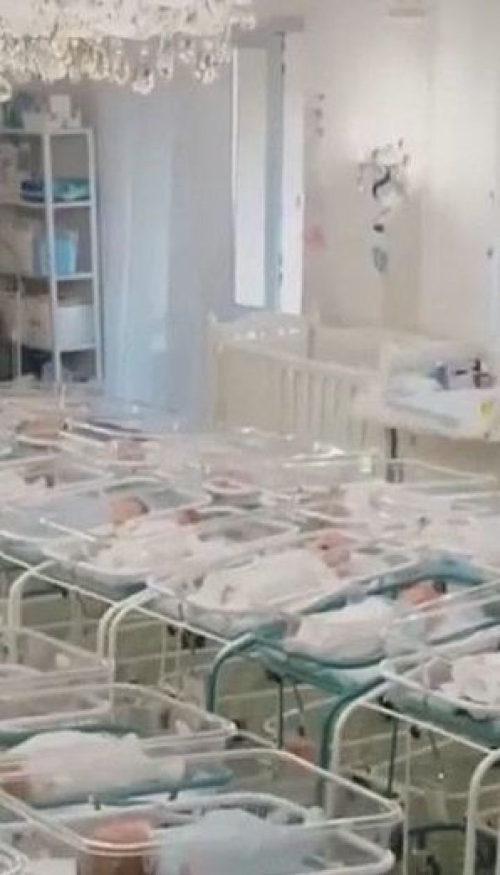 Народжених сурогатними матерями дітей досі не можуть забрати їхні батьки-іноземці: що відомо