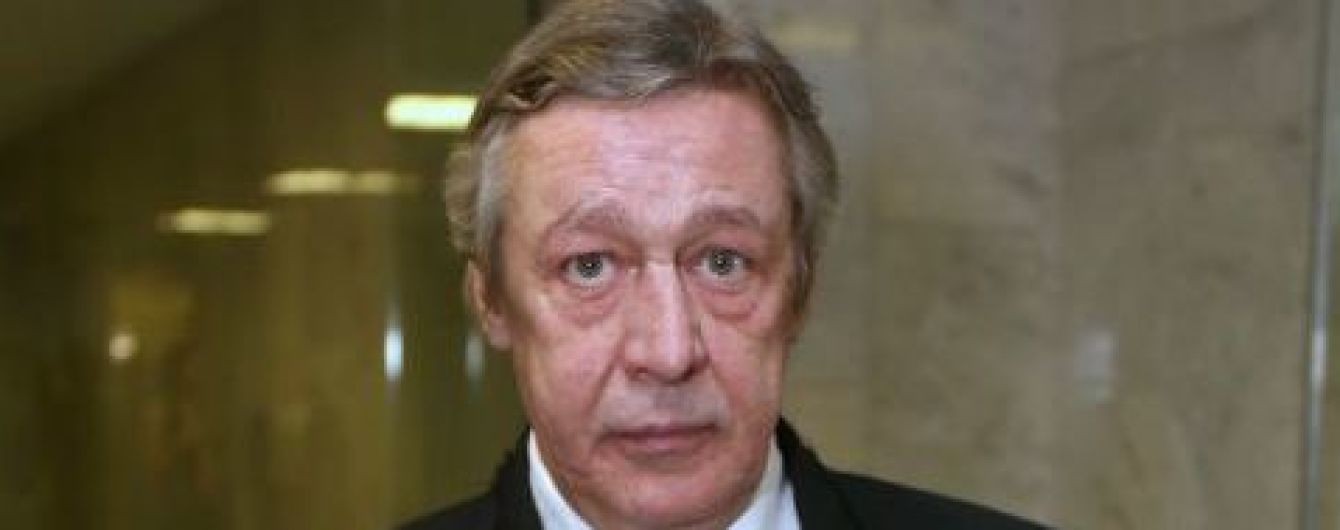 Хатня помічниця Михайла Єфремова розповіла, що йому двічі викликали швидку