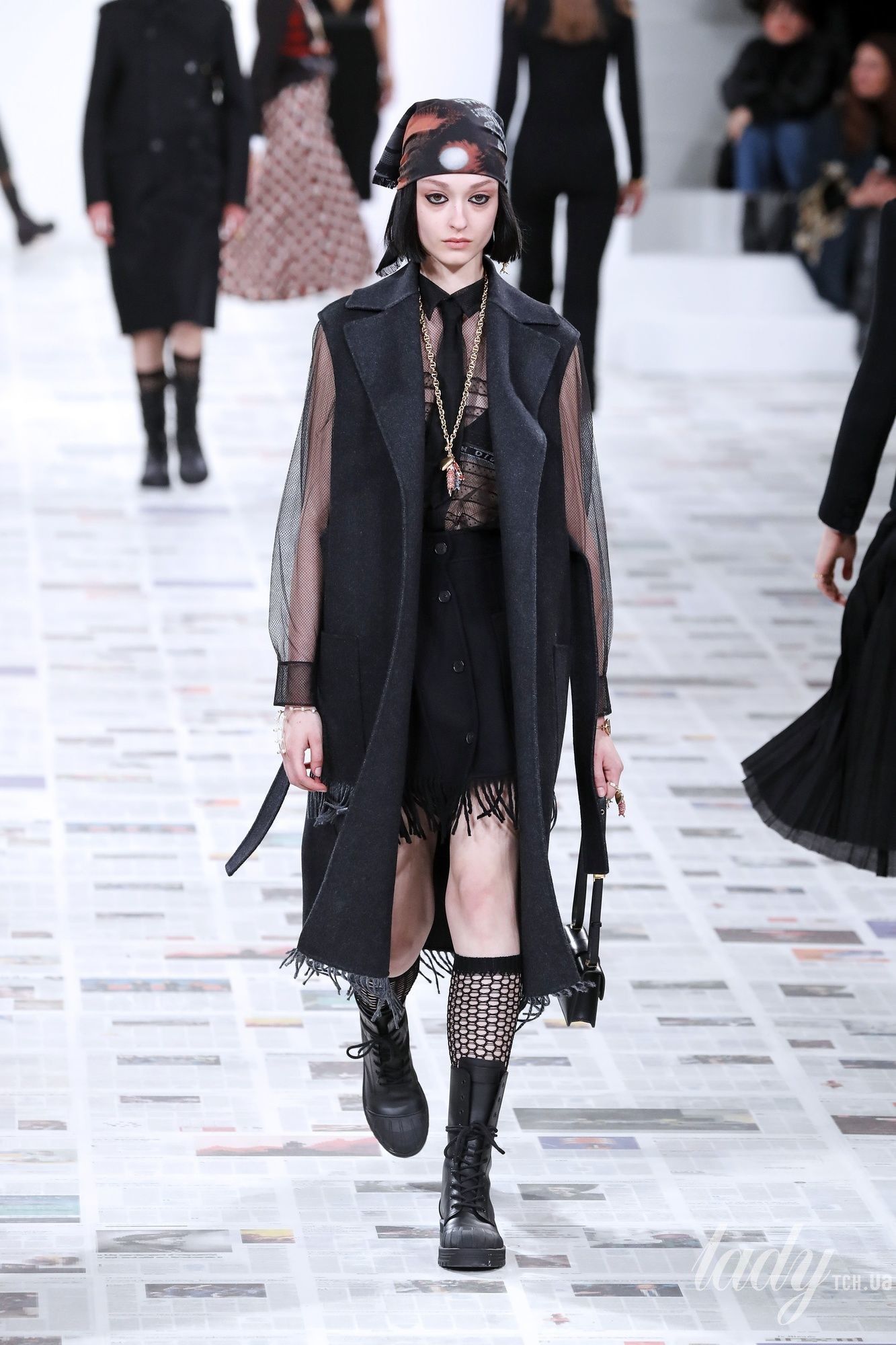 Коллекция Christian Dior прет-а-порте сезона осень-зима 2020-2021_14