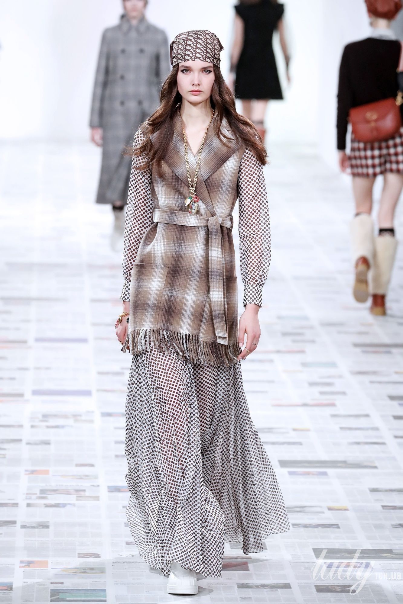 Коллекция Christian Dior прет-а-порте сезона осень-зима 2020-2021_23