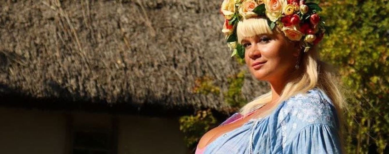 Українська модель з 13-м розміром грудей проведе дебютний бій в ММА на очах у Макгрегора
