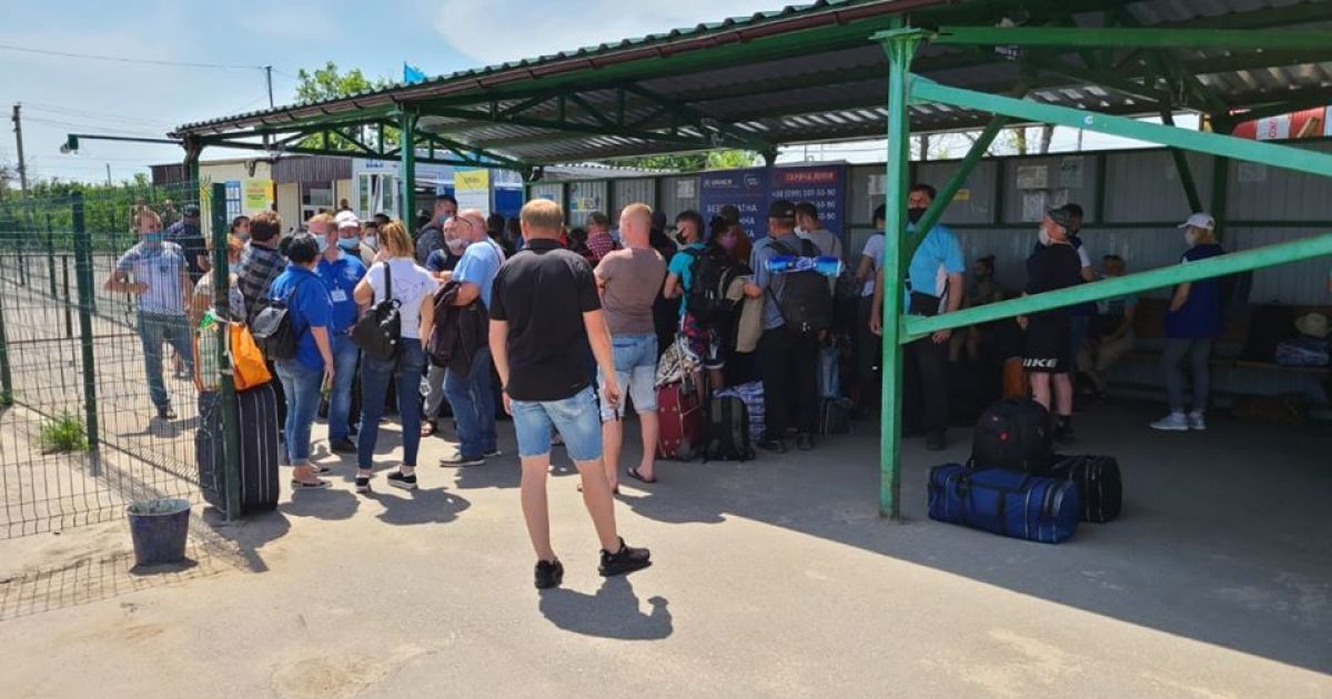 Один із пунктів пропуску на Донбасі тимчасово призупиняє роботу через коронавірус