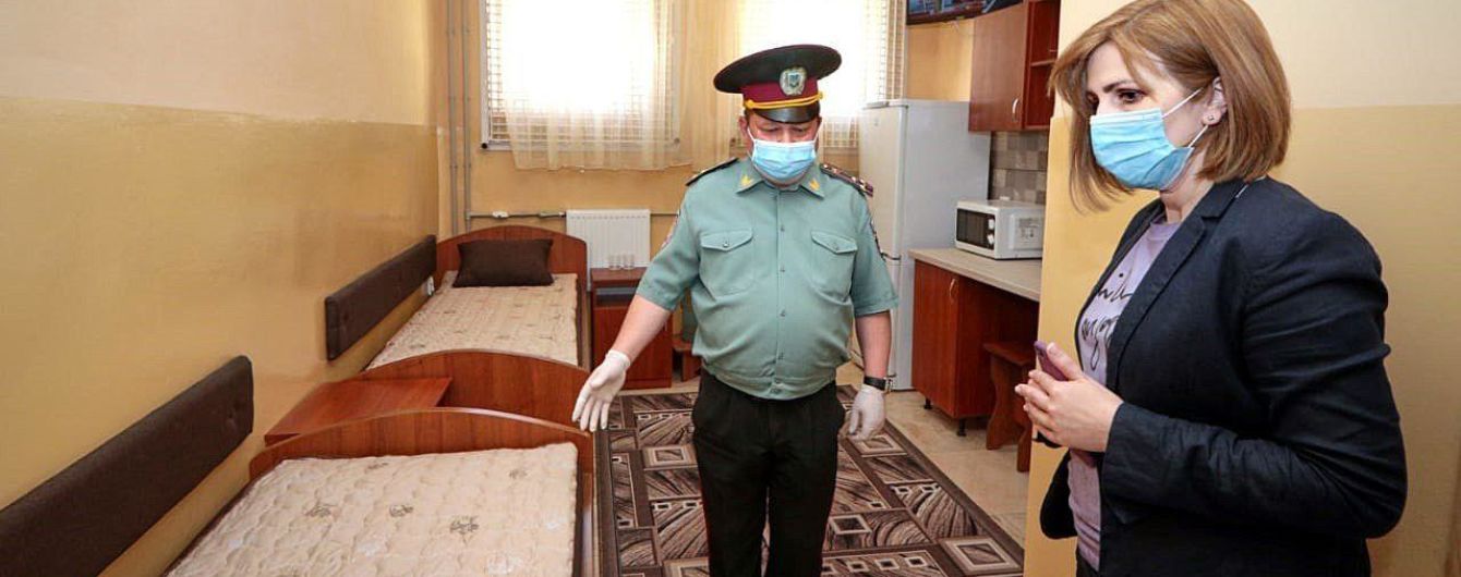 Малюська предложил дарить чиновникам сертификаты на содержание в платных камерах