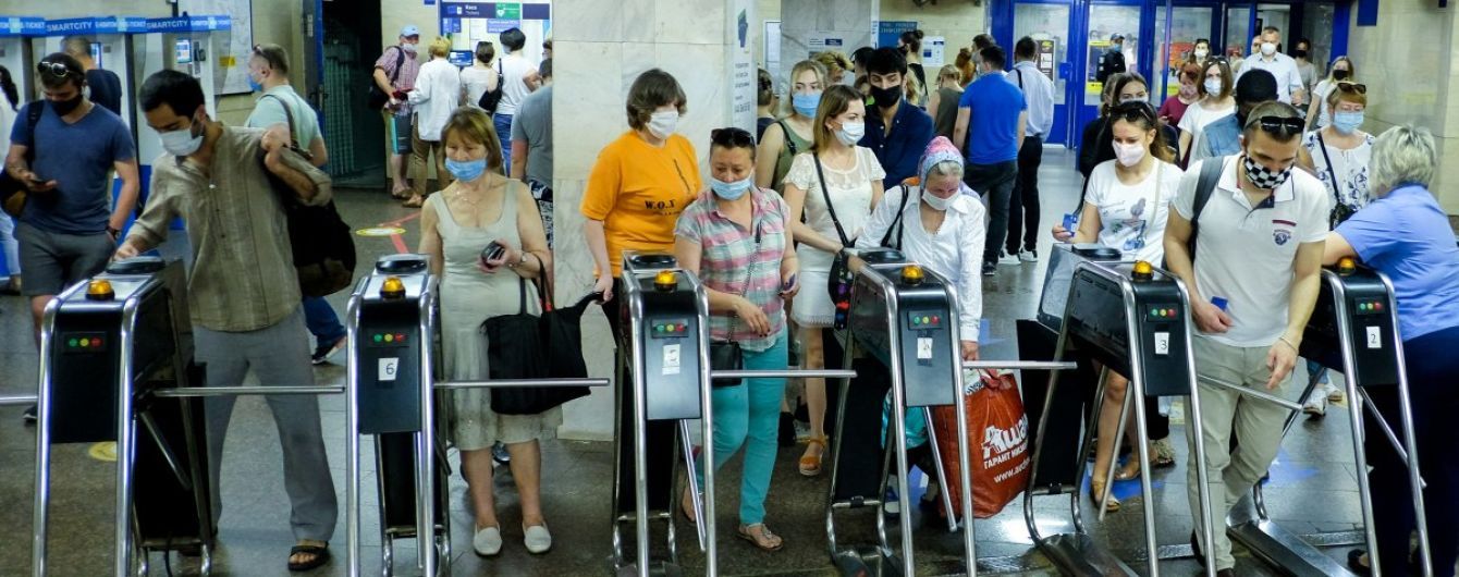 Коронавирус в Киеве побил рекорд: в антилидерах - Деснянский и Оболонский районы