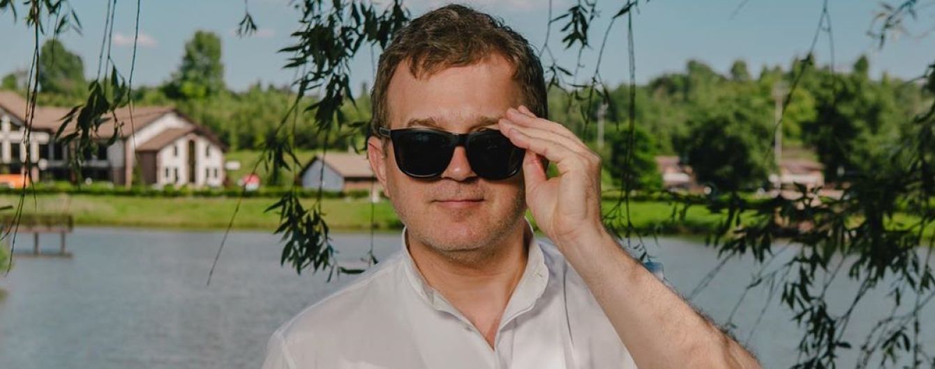 Юрий Горбунов поделился фото, как маленький сын управляет яхтой