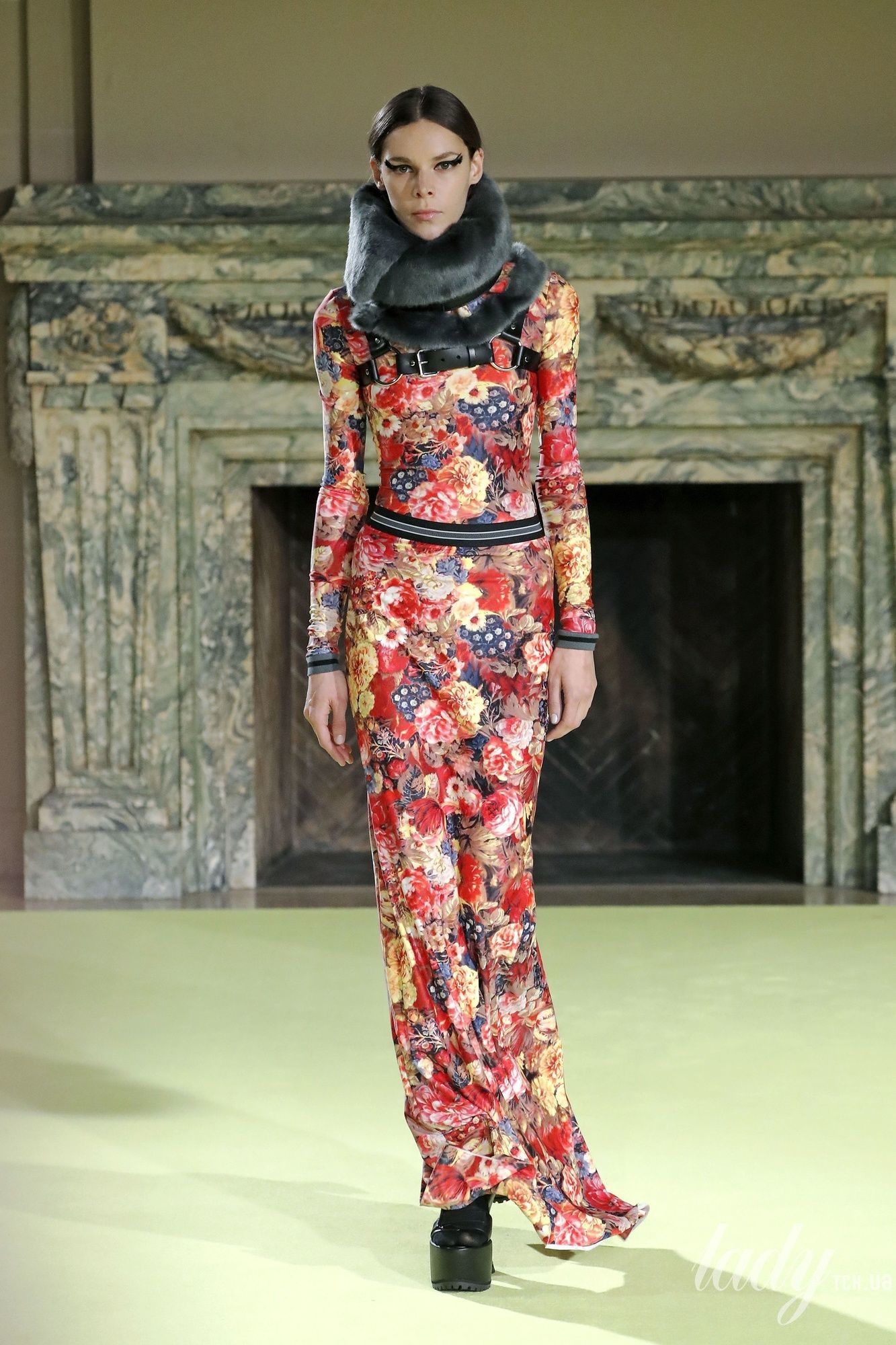 Коллекция Vera Wang прет-а-порте сезона осень-зима 2020-2021_14
