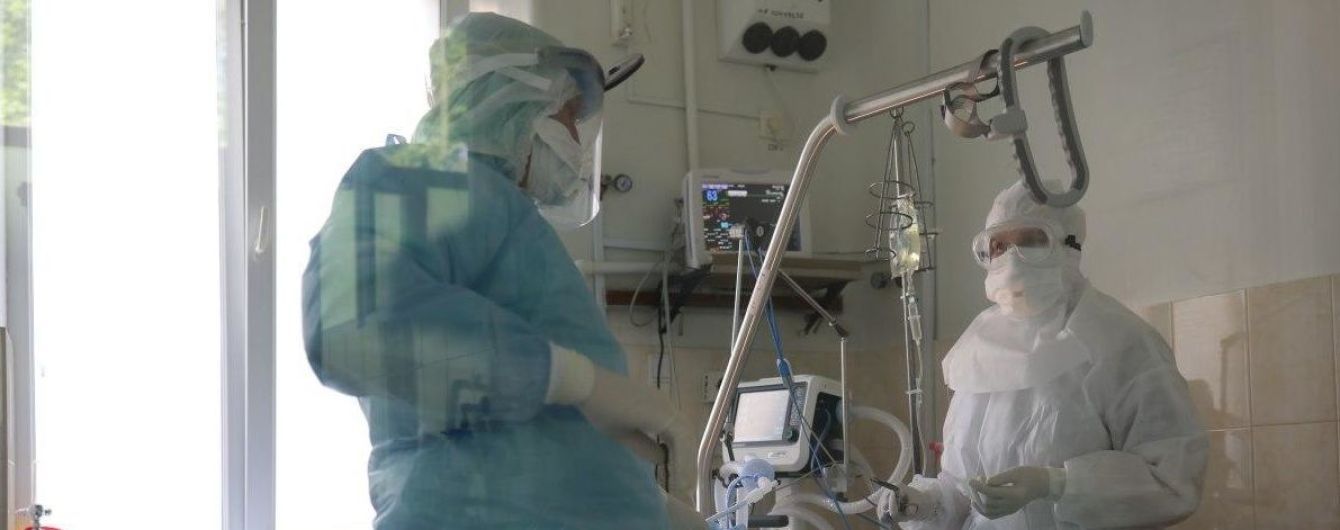 В Україні розгорнуть другу хвилю лікарень через спалах коронавірусу