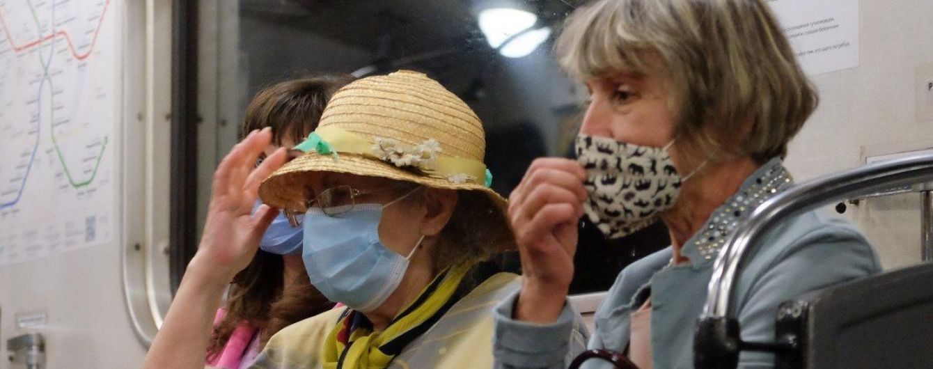 У Києві знову зросла кількість інфікованих коронавірусом: у якому районі найгірша ситуація