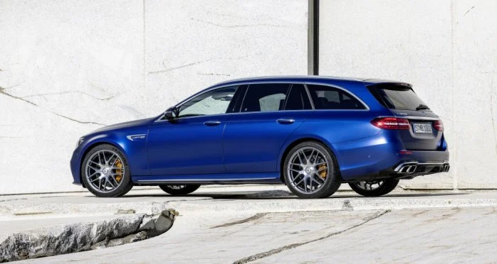 Mercedes, універсал