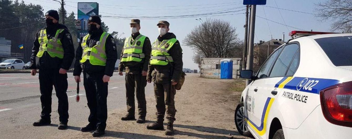Другі після лікарів: понад 700 працівників МВС заразилися коронавірусом