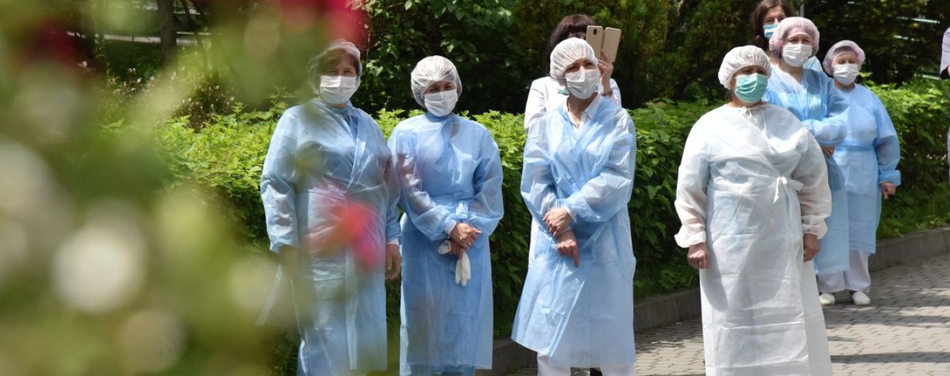 Коронавірус в Україні за добу виявили у майже 700 людей: статистика МОЗ на 22 червня