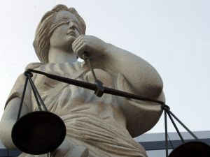 В Киевской области люди месяцами ждут решения суда, но судить некому