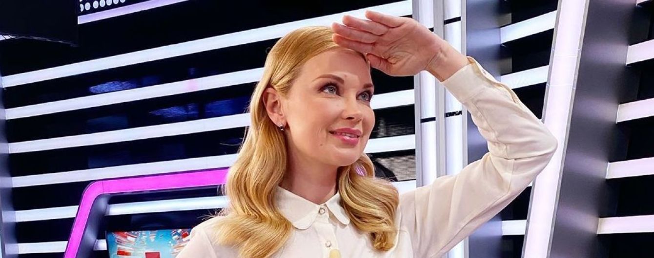Гнучка Лідія Таран приголомшила стійкою на голові