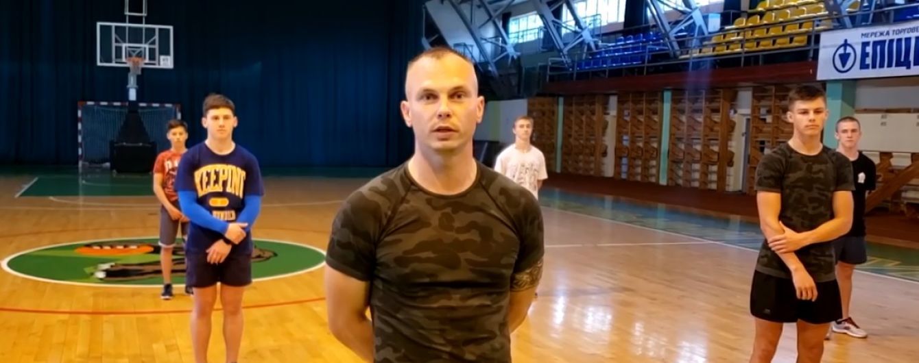 Привітання по-чемпіонськи: українські фрістайлісти показали "вогняну" вправу до Олімпійського дня-2020