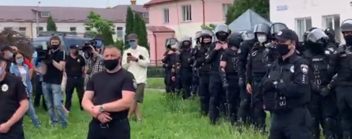 Нацкорпус готує відповідь на сутички у Березному Рівненської області