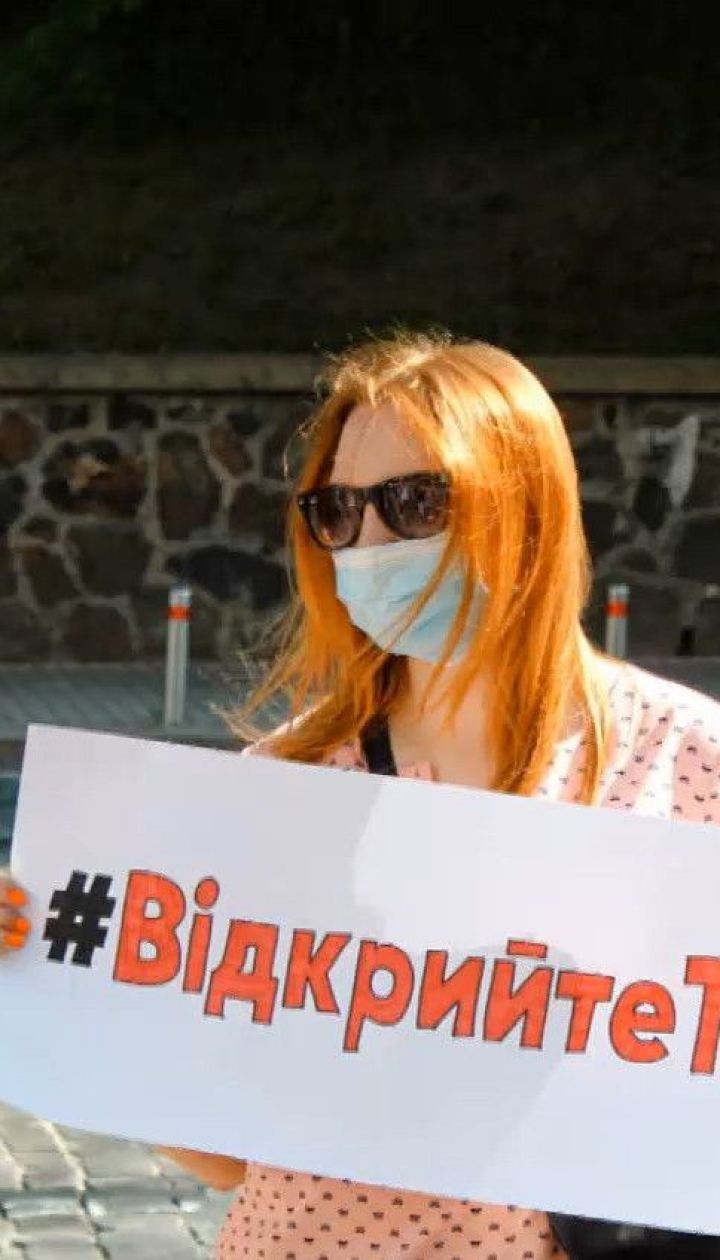 Чи готові до відкриття табори та як діти переживають карантинне літо вдома