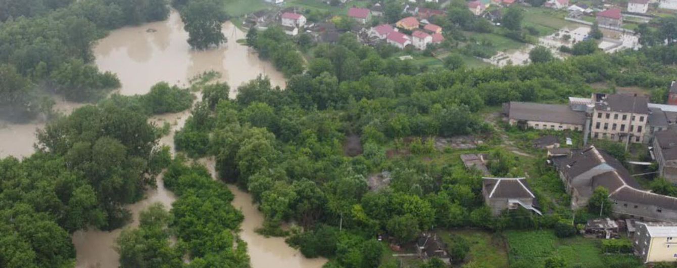 США виділять 100 тисяч доларів на ліквідацію наслідків повені на Західній Україні