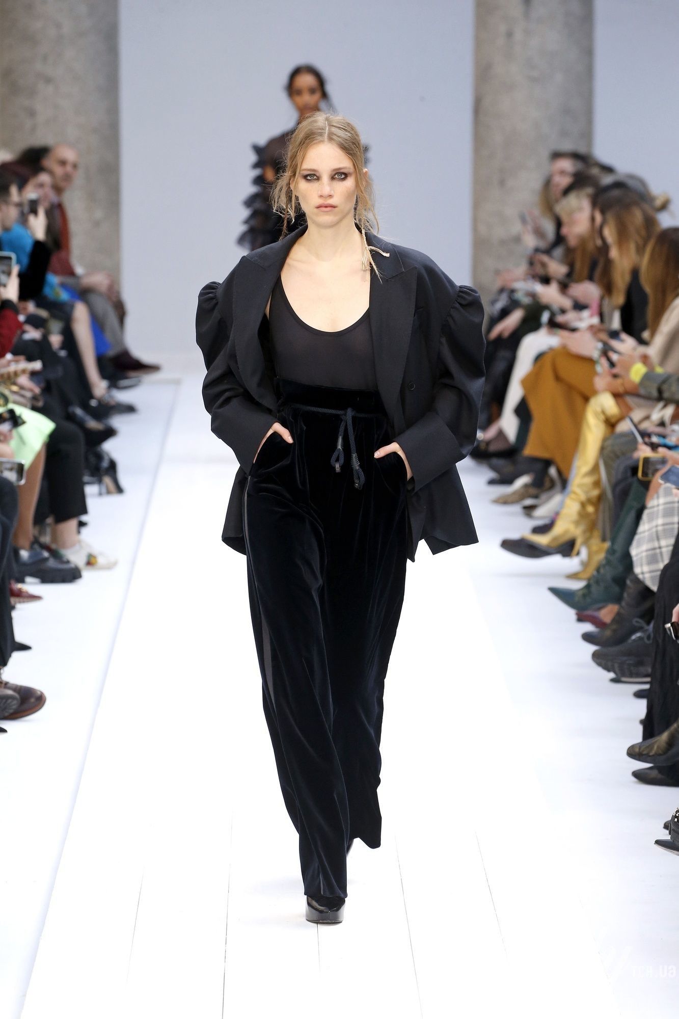 Коллекция Max Mara прет-а-порте сезона осень-зима 2020-2021_42
