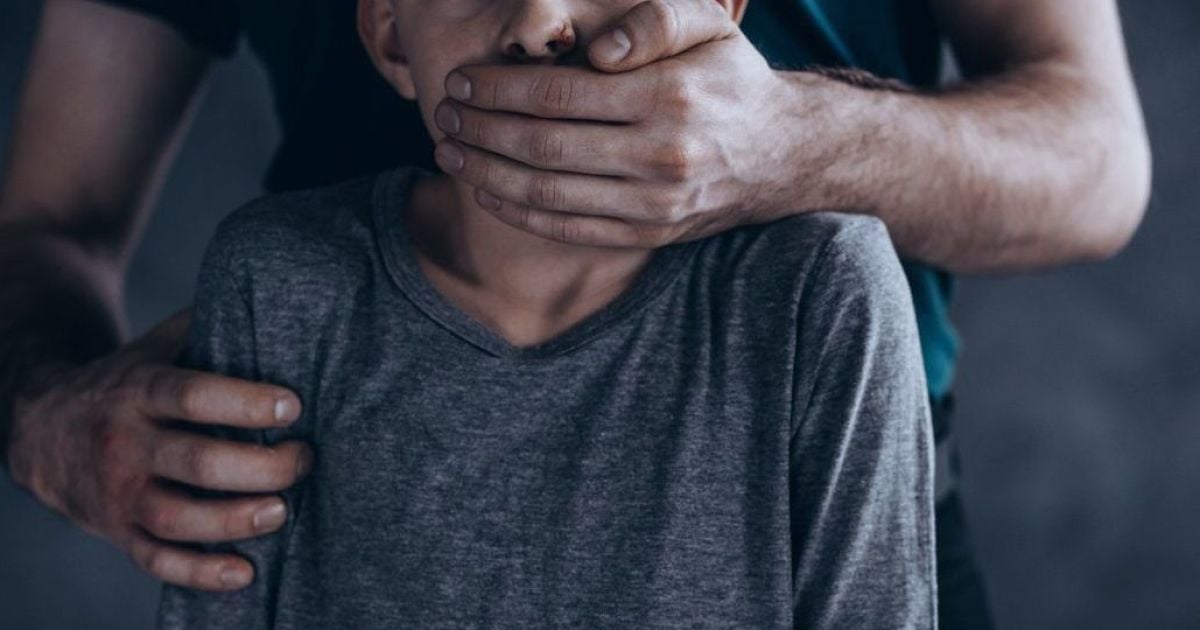 У Запоріжжі військового спіймали за розбещенням хлопчика