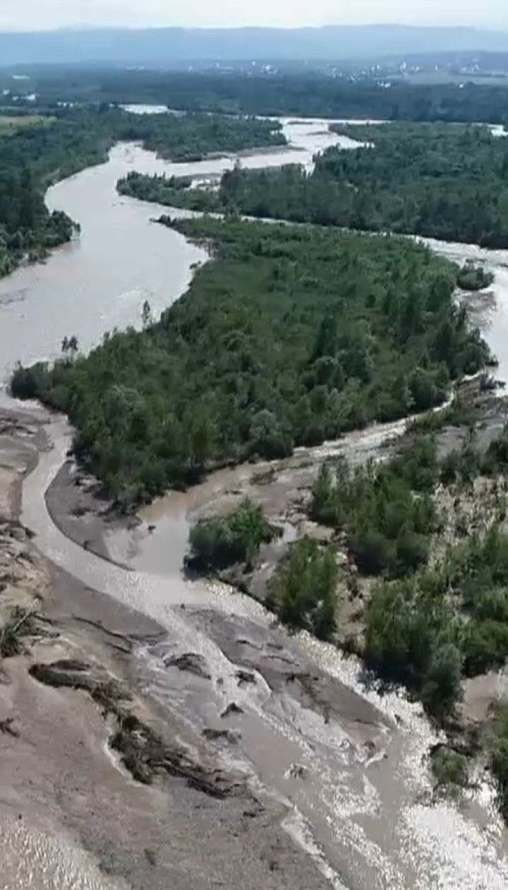 Большая вода: на Прикарпатье и Буковине - новые угрозы подтопления