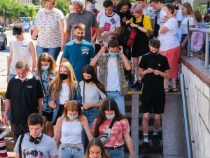 У ВООЗ попередили про поширення коронавірусу повітряним шляхом